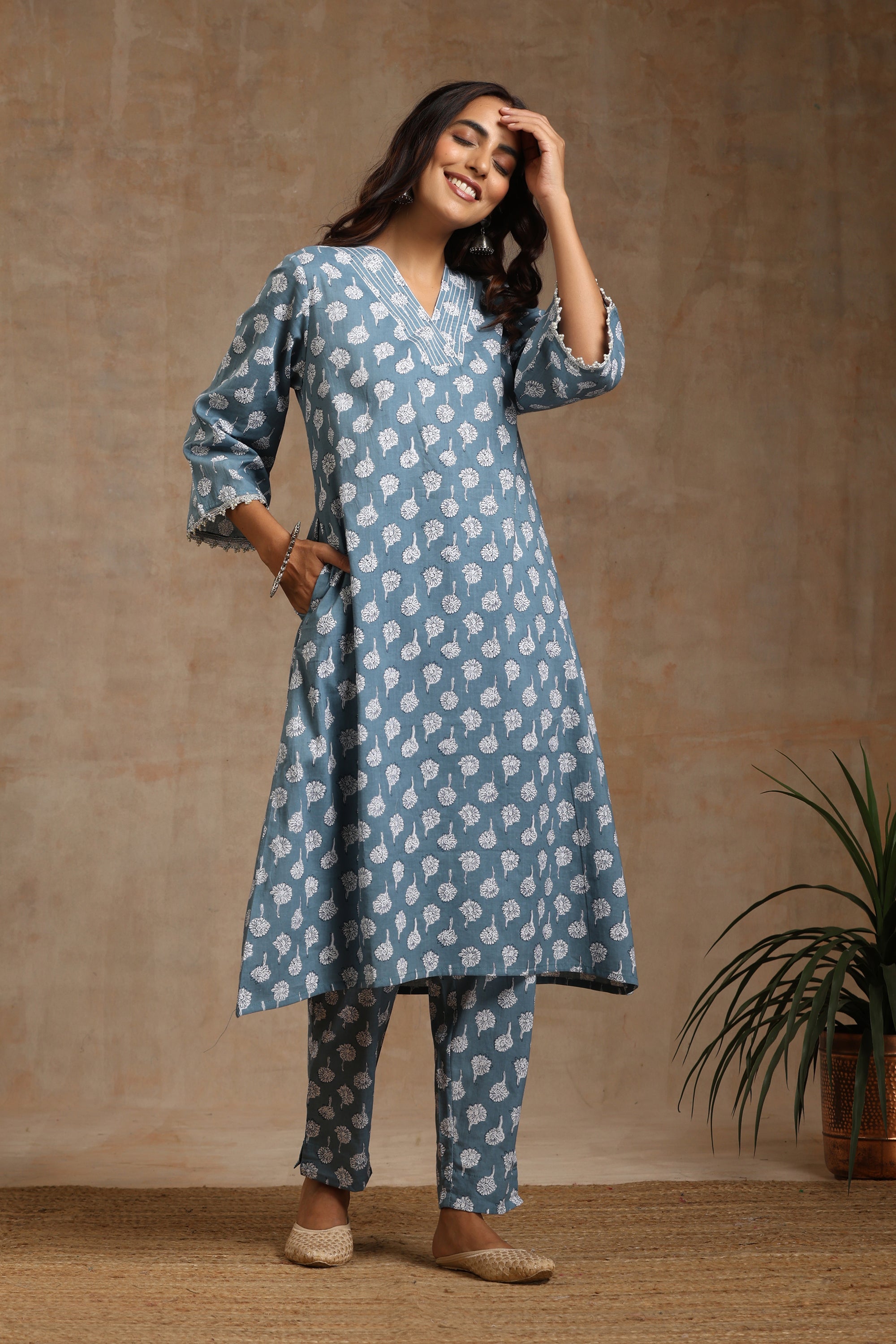 Grey Carolina Kurta Set of 2