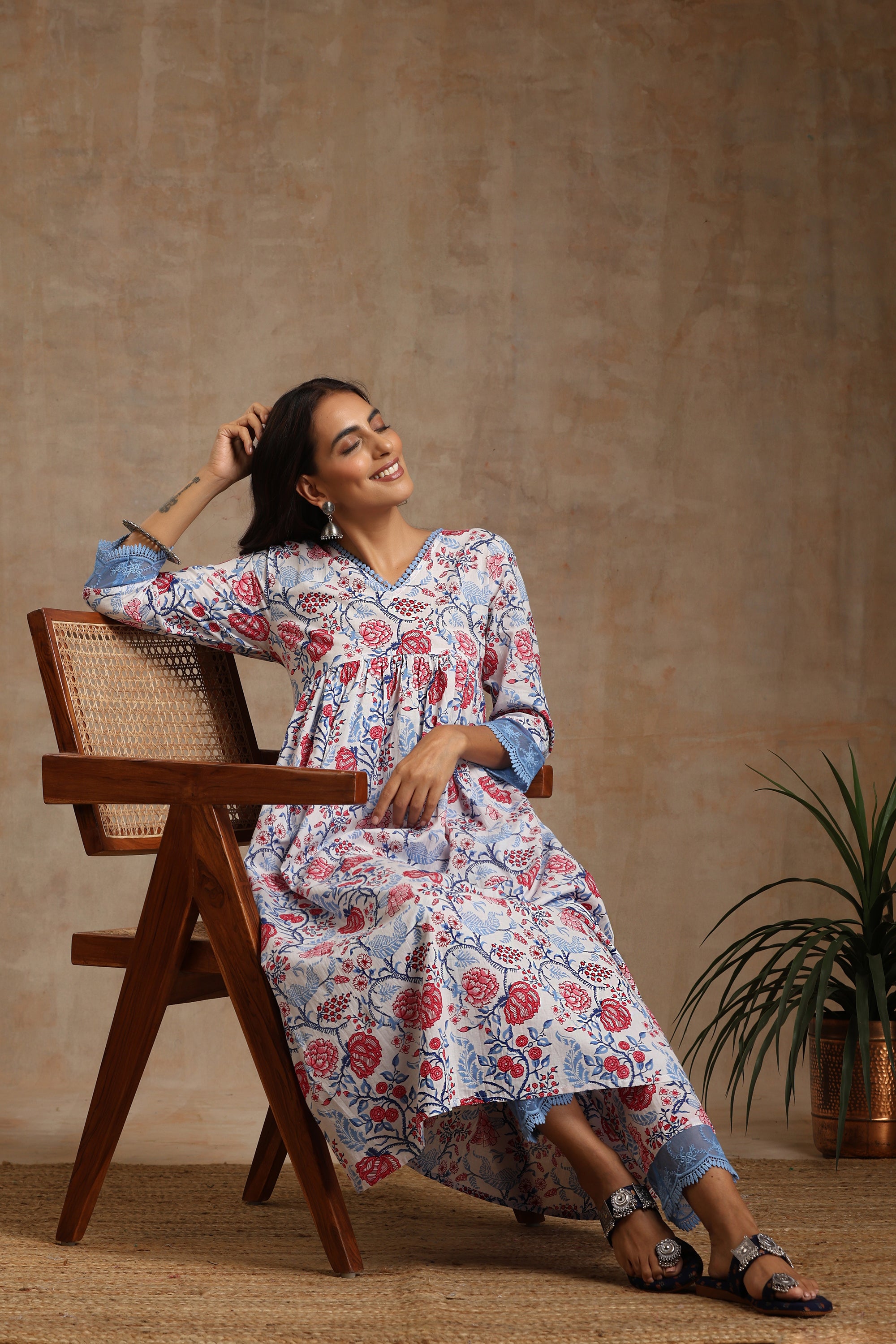 Blue Magnolias Floral Kurta Set of 2