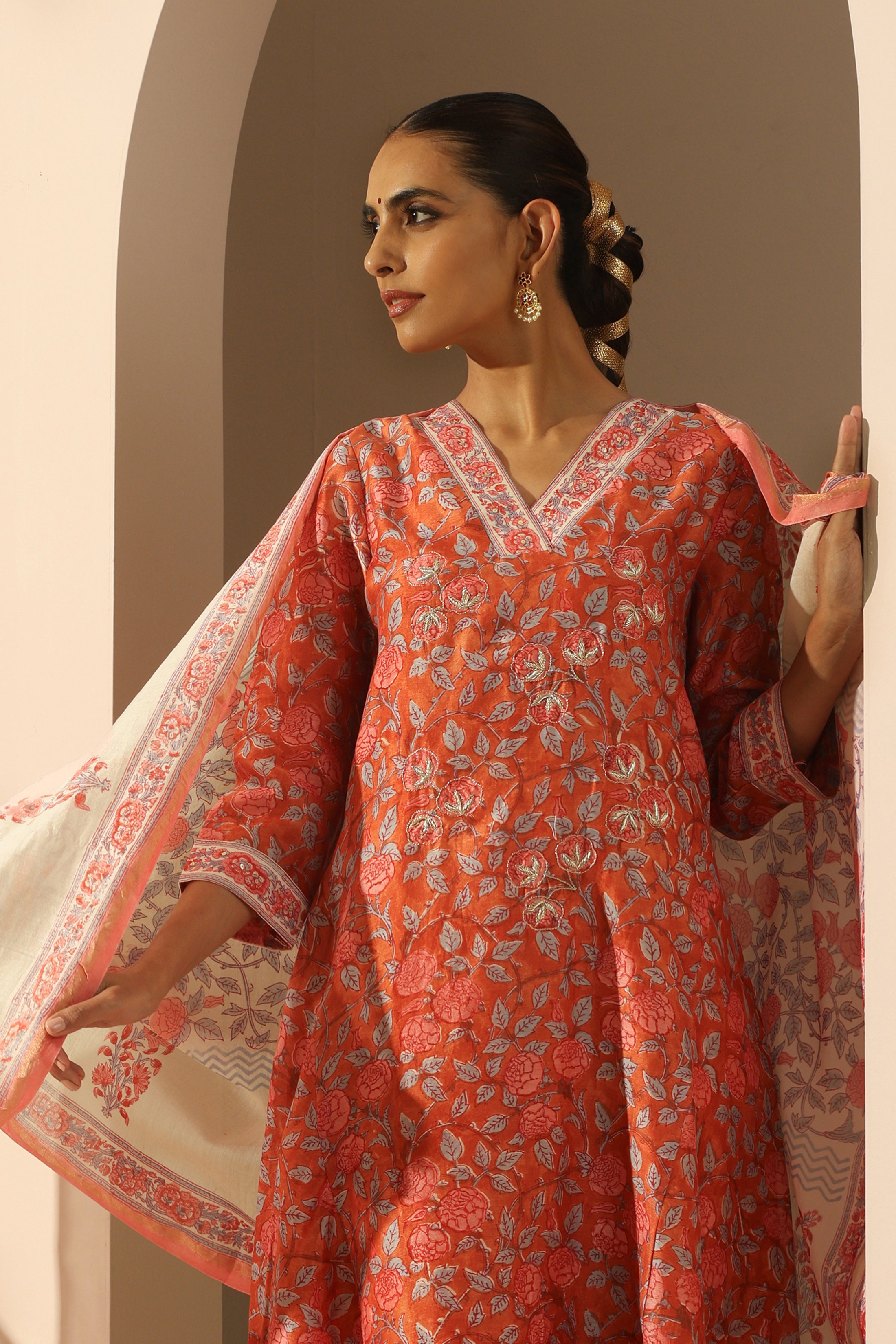 Rust Floral Zardozi Embroidered Chanderi Kurta Set of 3