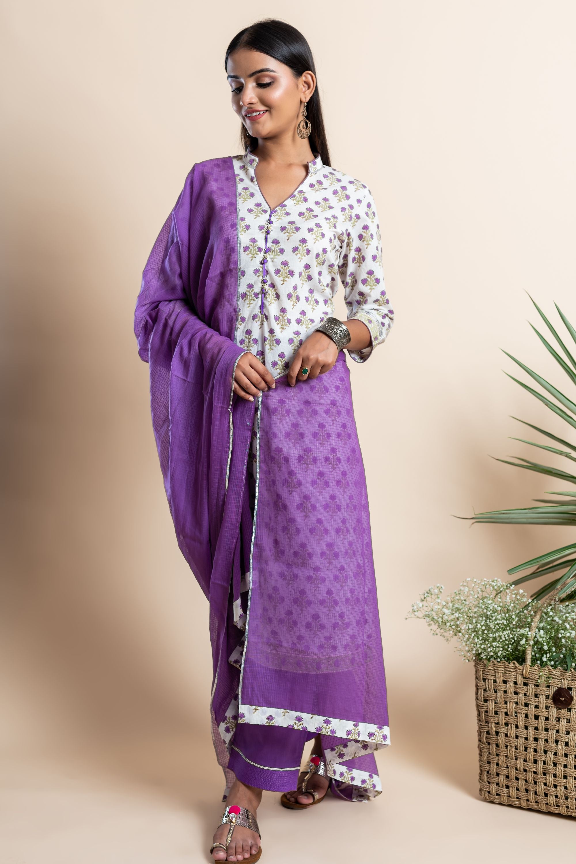 Amethyst Purple Booti Kurta Set of 3
