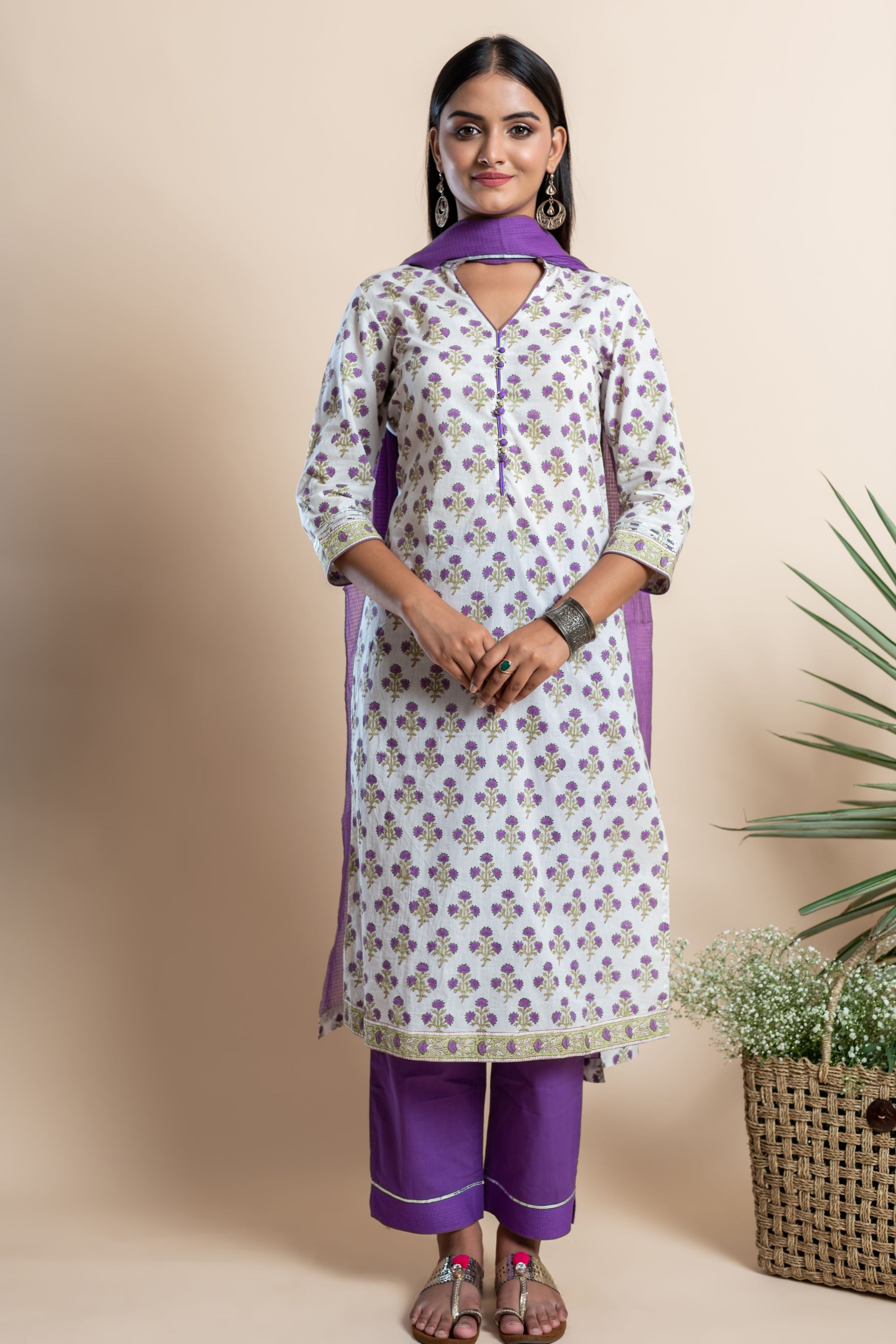Amethyst Purple Booti Kurta Set of 3