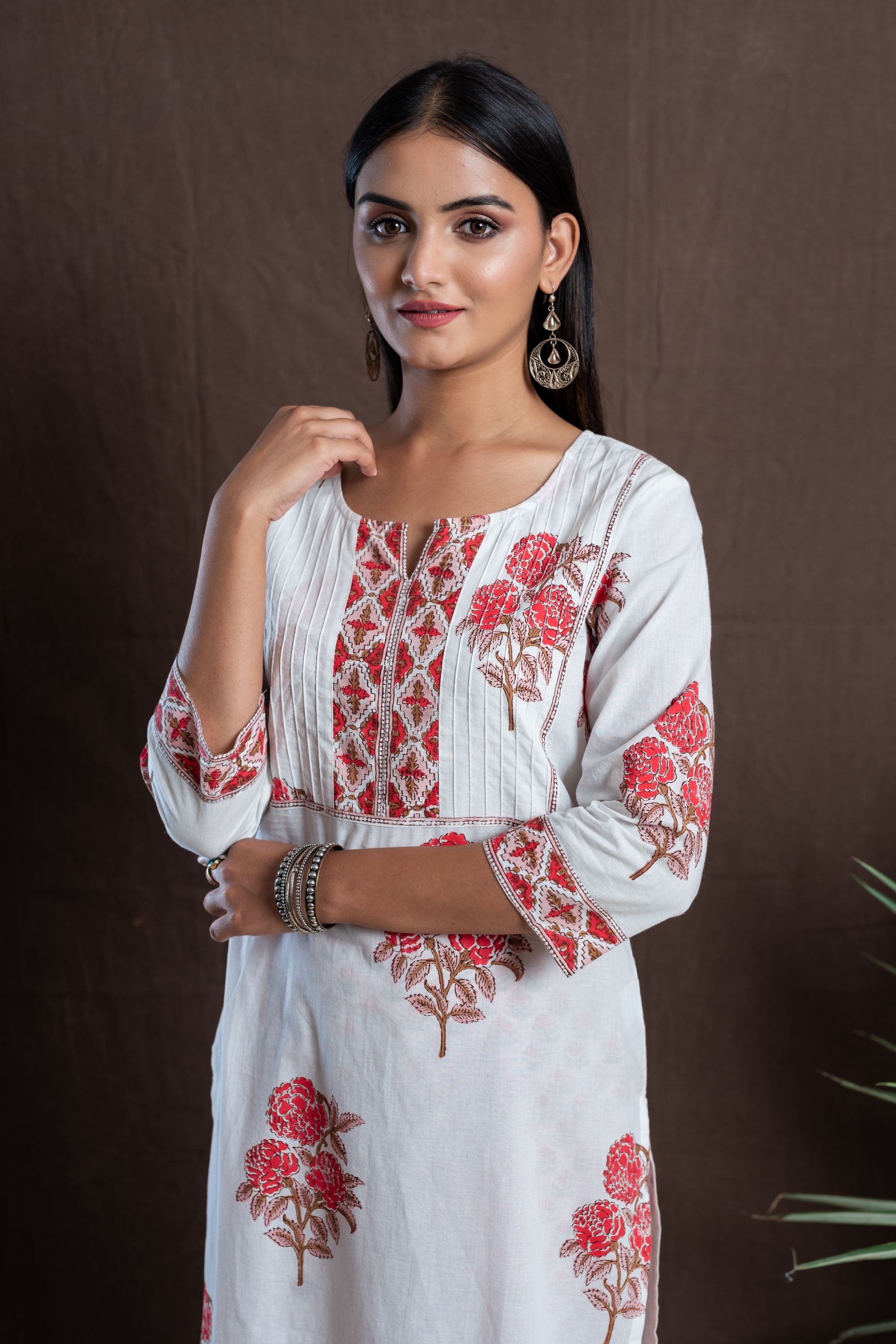 Rose Bloom Pintuck Kurta Set of 2