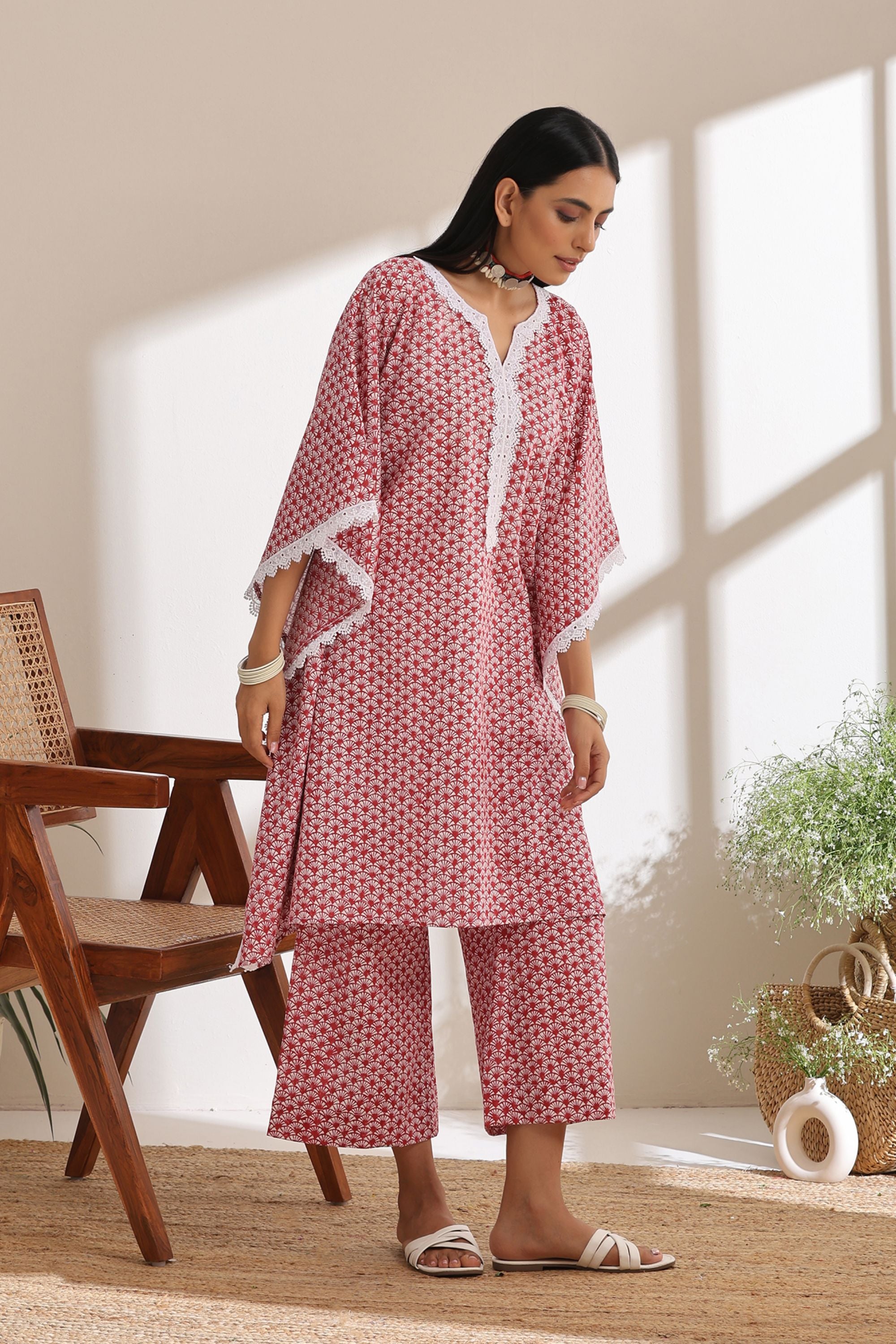 Ruby Red Kaftan Set of 2