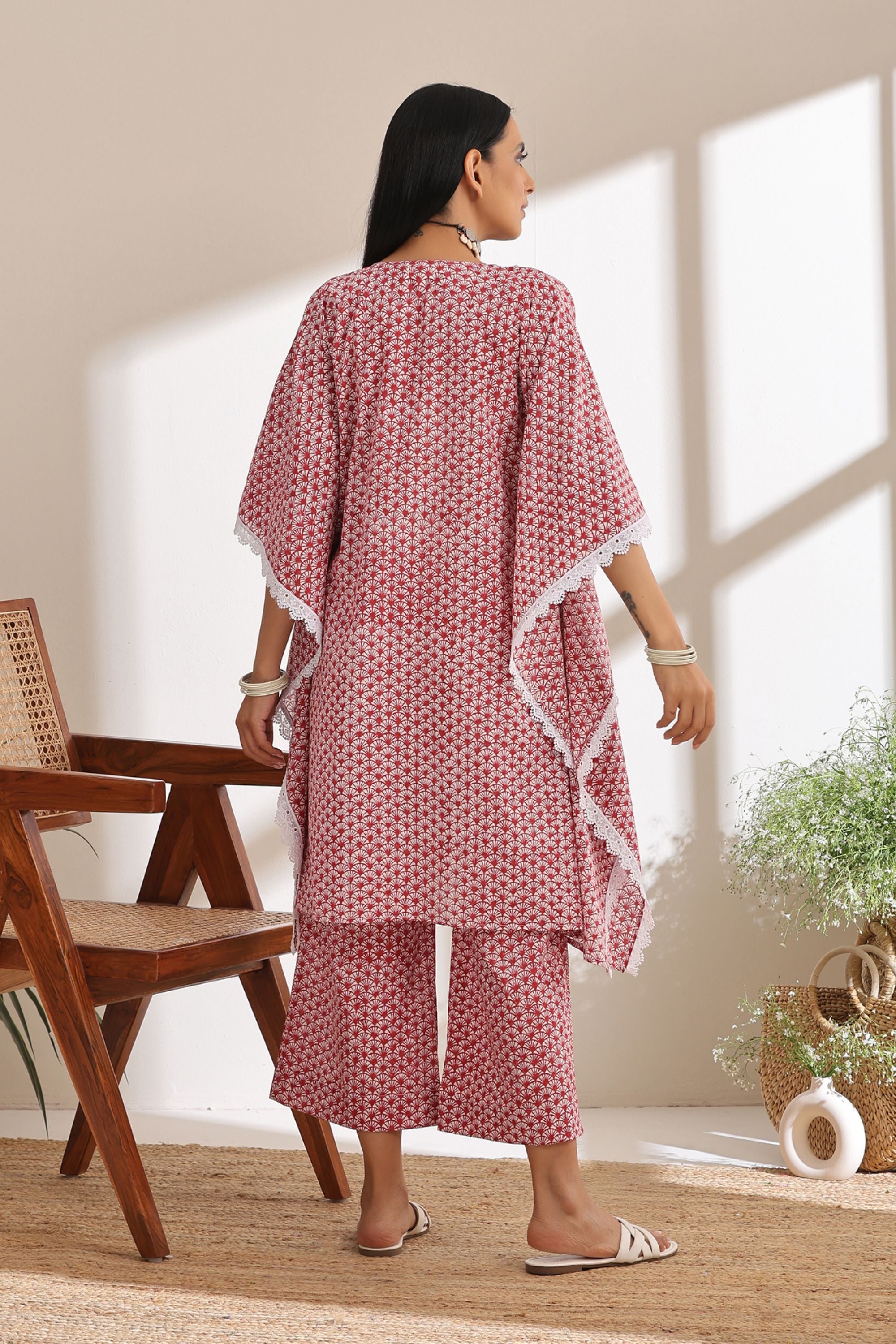 Ruby Red Kaftan Set of 2
