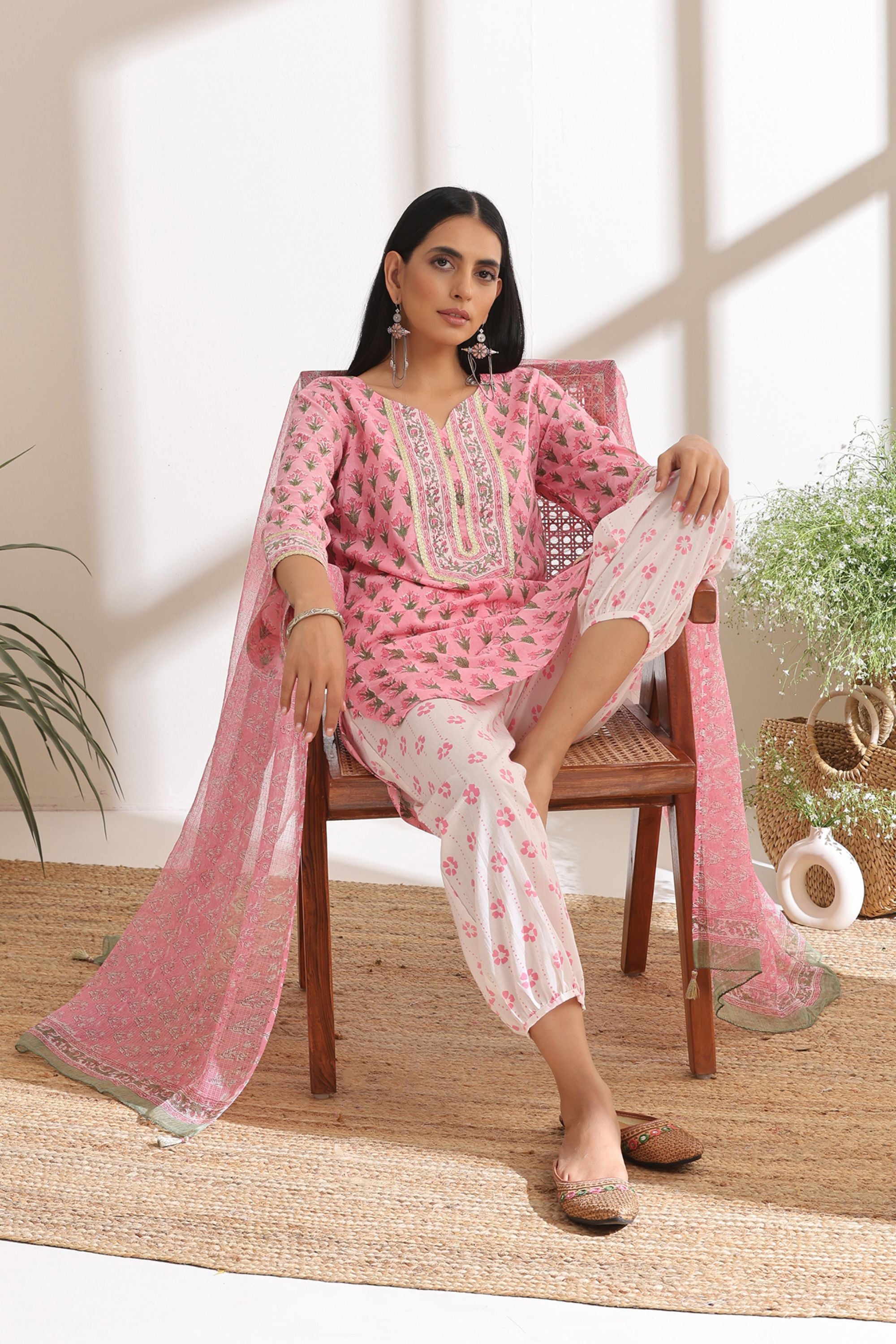 Taffy Pink Short Kurta Set of 3