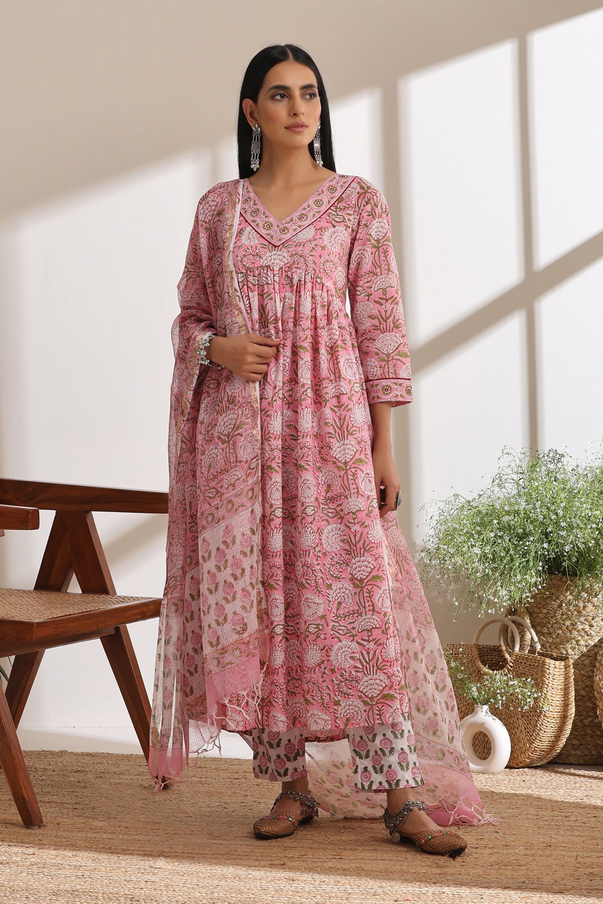 Primrose Pink Gathered Mirrorwork Kurta Set of 3