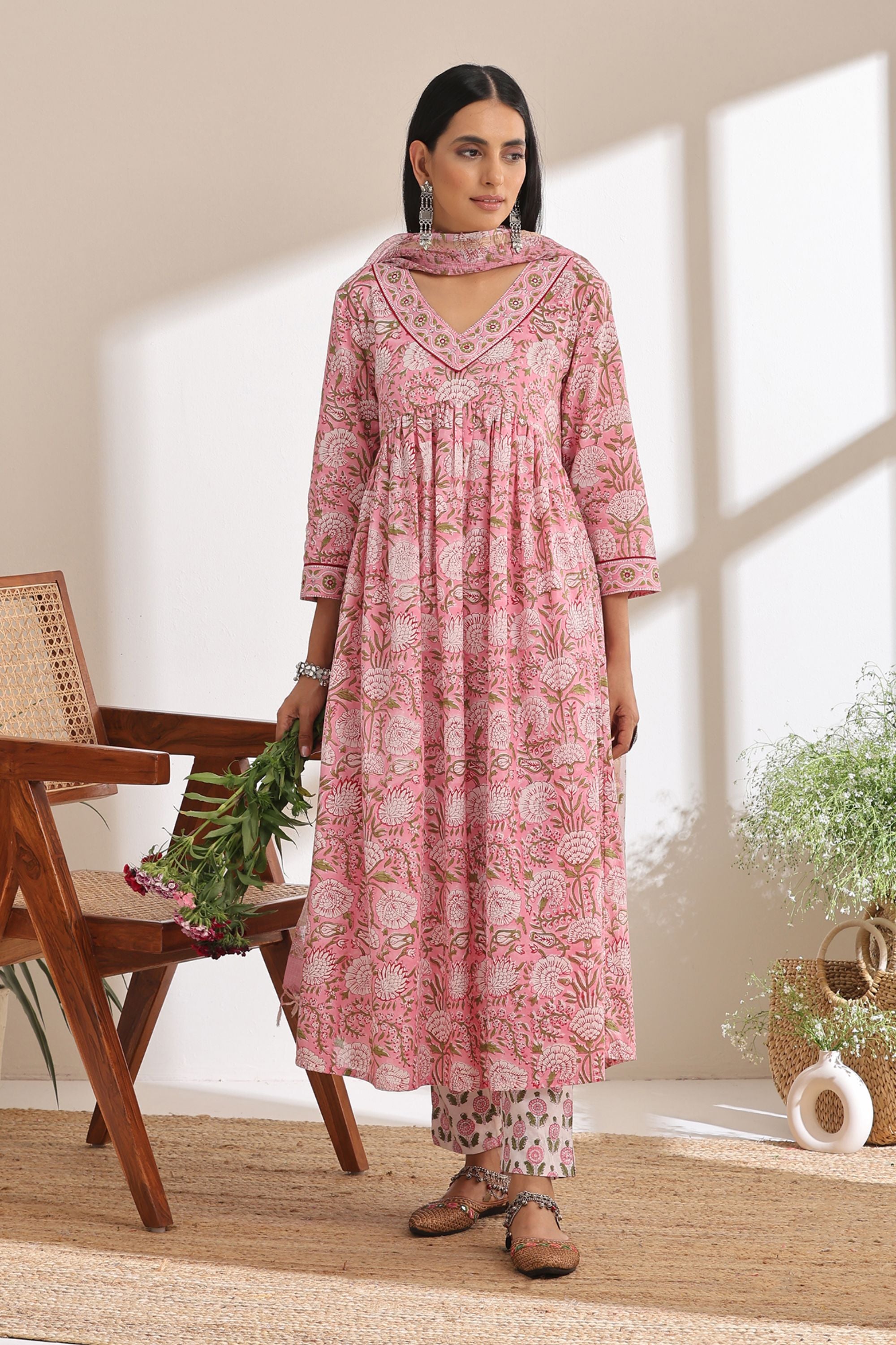 Primrose Pink Gathered Mirrorwork Kurta Set of 3