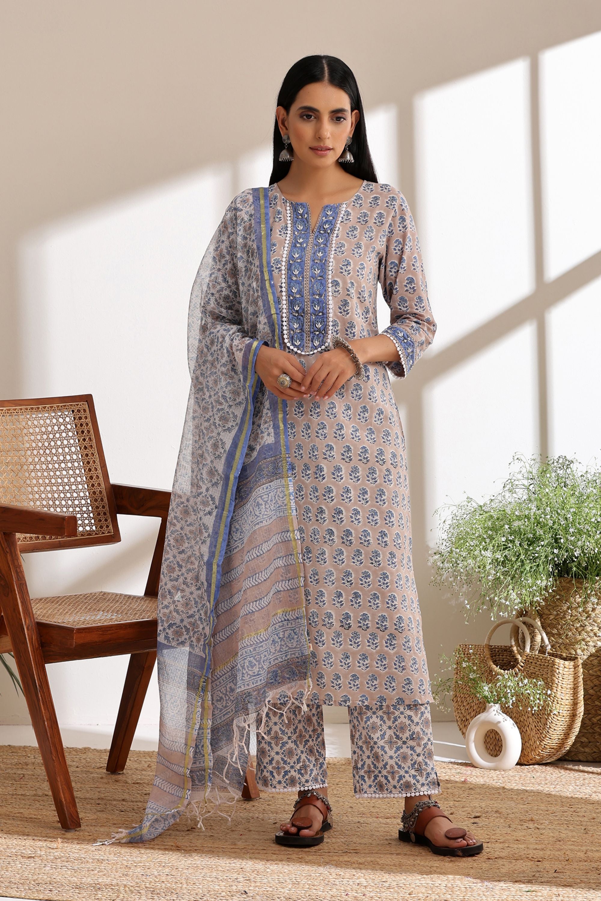 Ash Grey Pearl Embroidered Kurta Set of 3