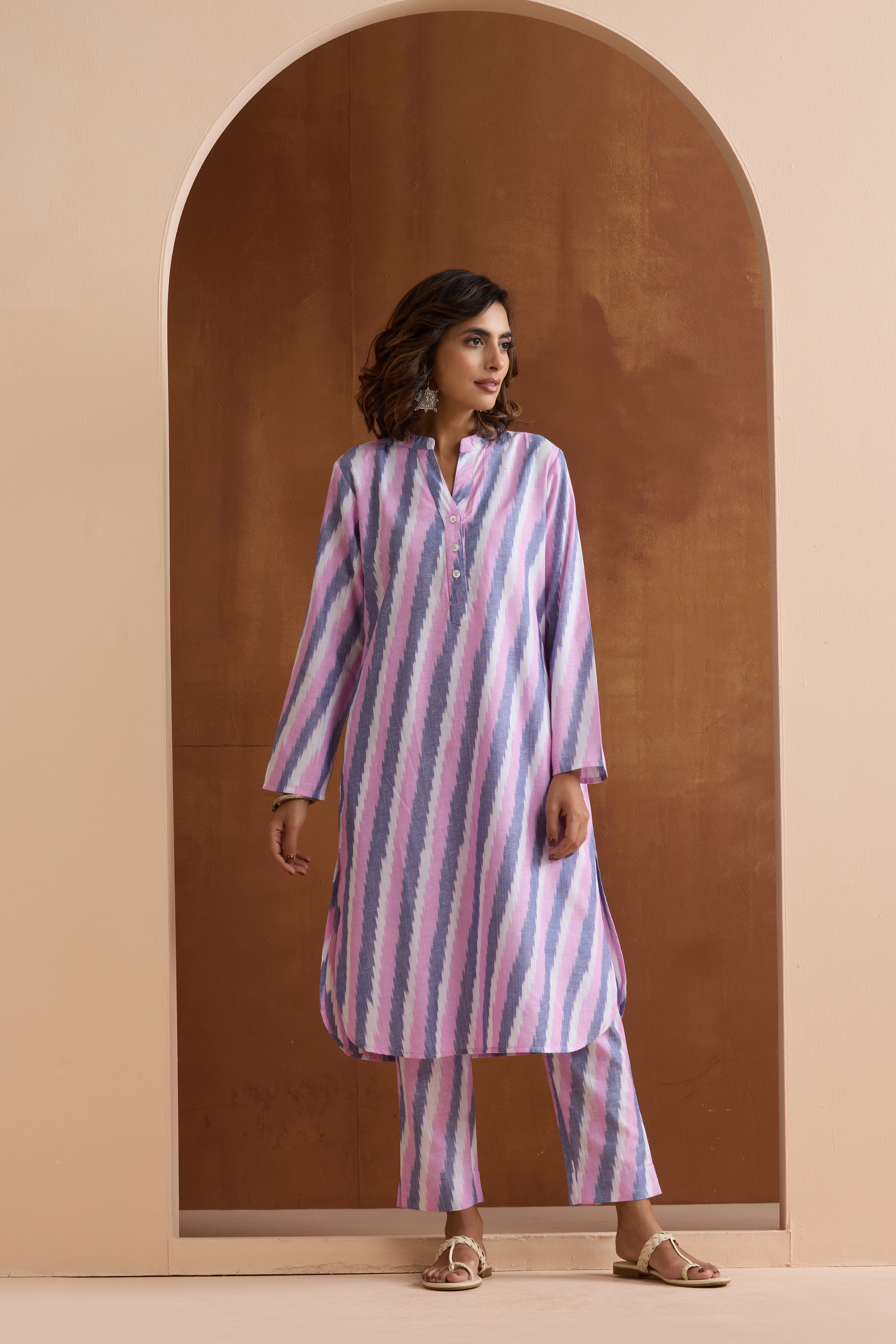 Delicate Pink Ikat Handloom Cotton Kurta Set of 2